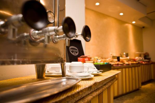 Carillon Plaza Hotel São Paulo Extérieur photo